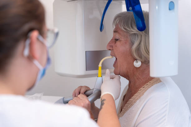 Best Emergency Root Canal Treatment in Mercedes, TX