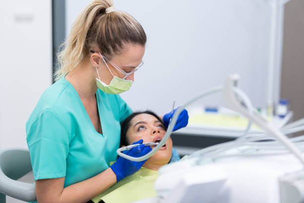  Mercedes, TX Emergency Dentist Pros